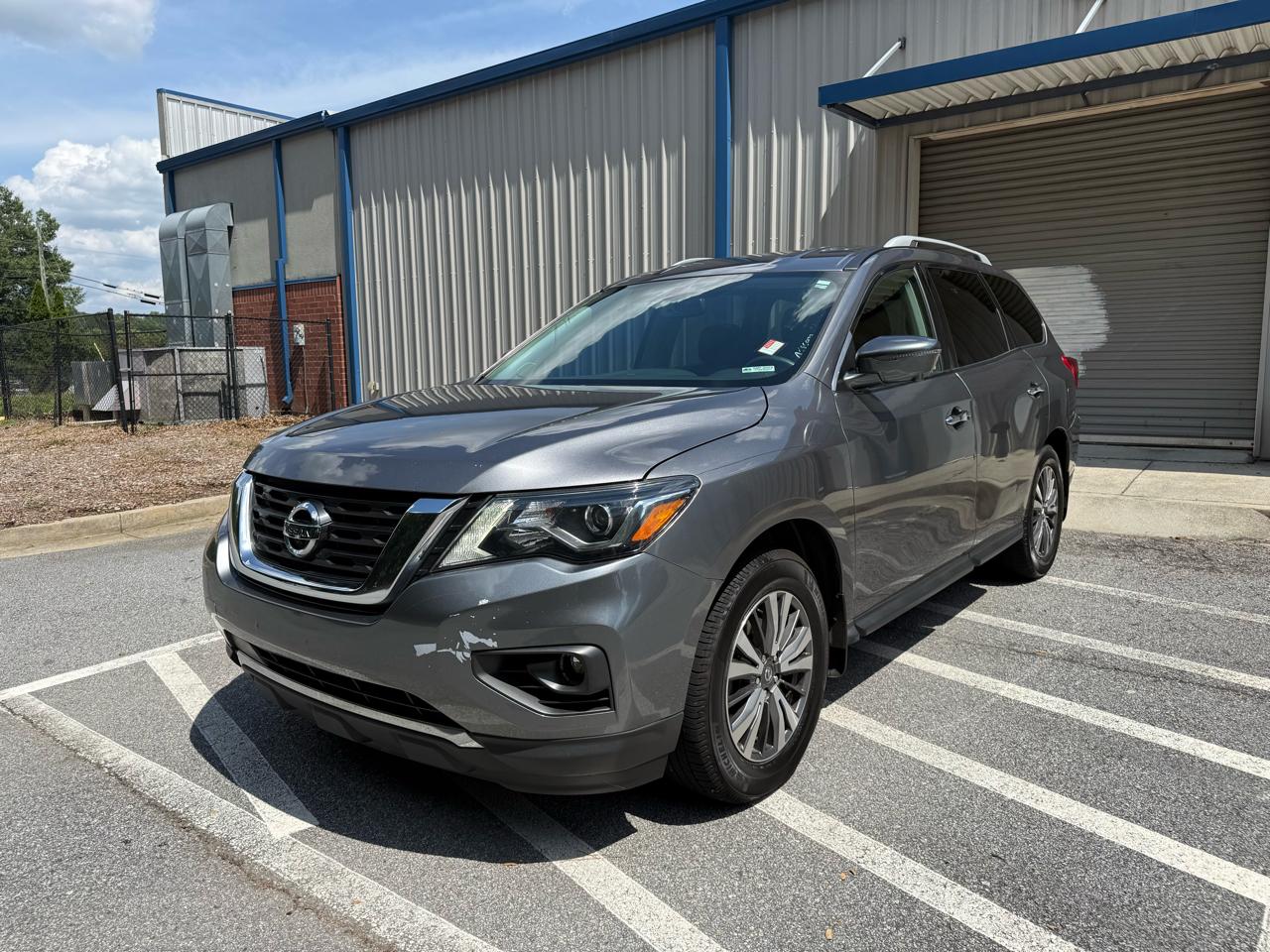 Nissan Pathfinder SL 4WD 2017