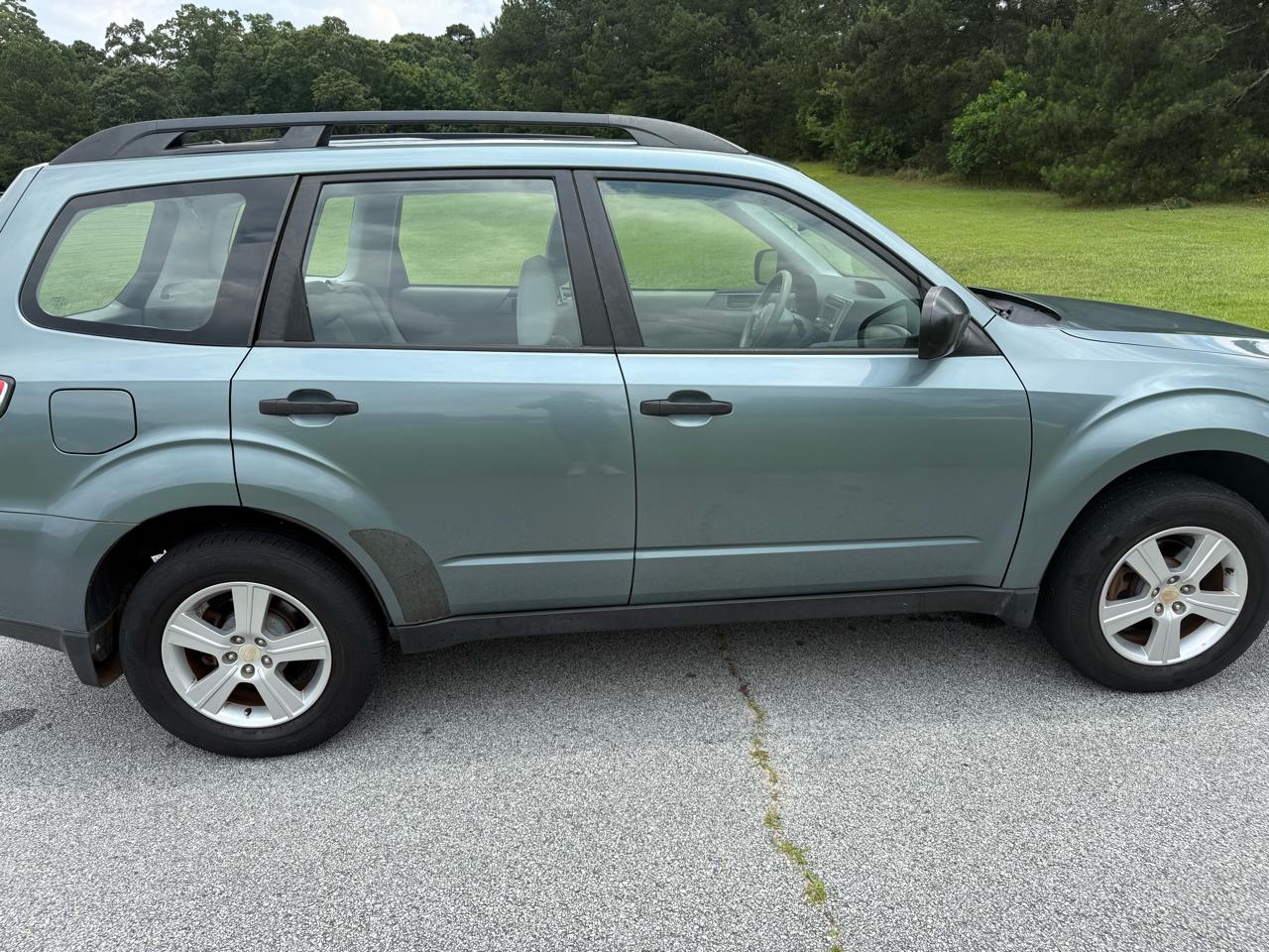 Subaru Forester 2.5X 2012