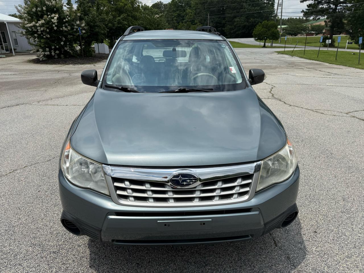 Subaru Forester 2.5X 2012