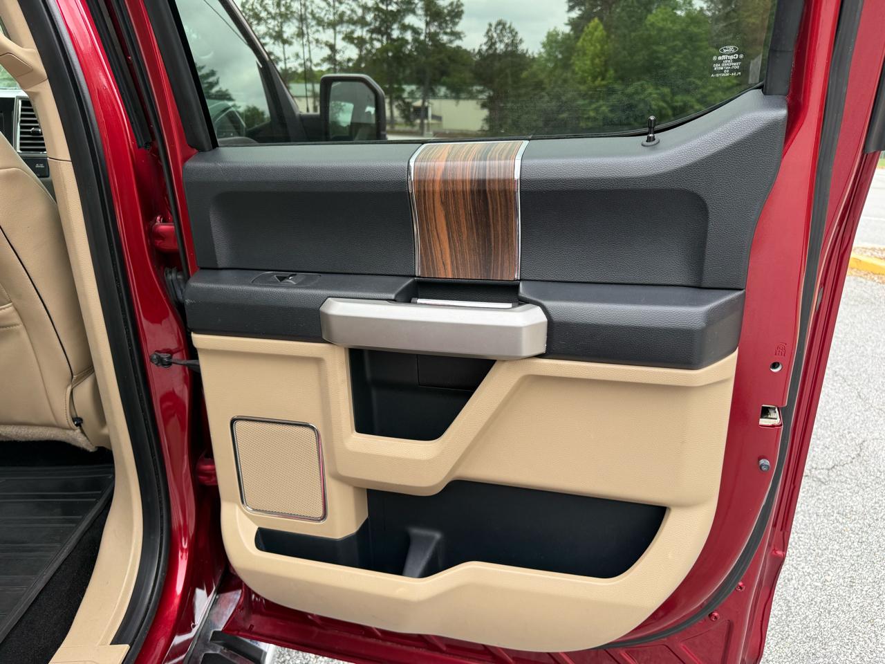 Ford F-150 Lariat SuperCrew 6.5-ft. Bed 4WD 2015