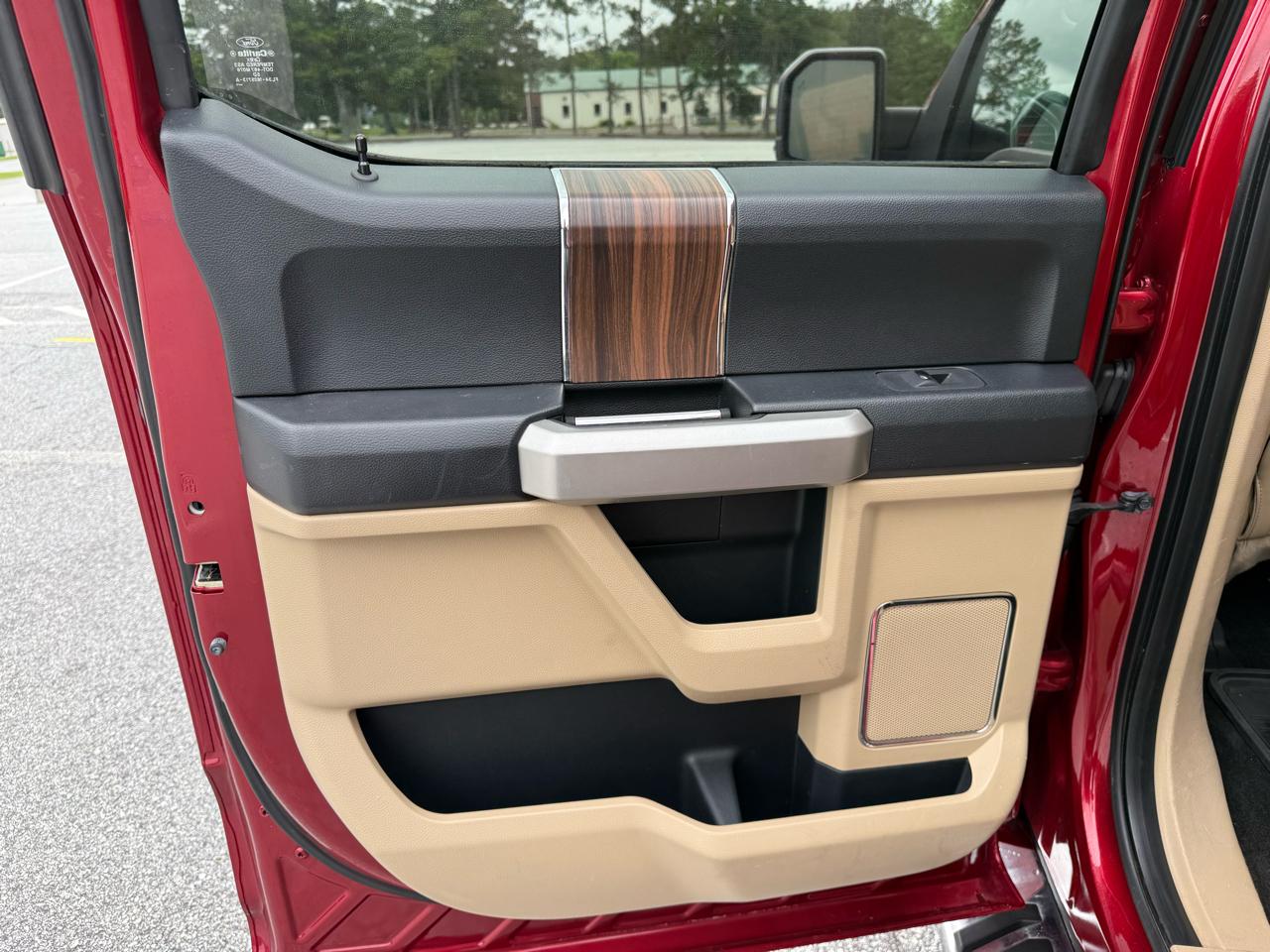 Ford F-150 Lariat SuperCrew 6.5-ft. Bed 4WD 2015