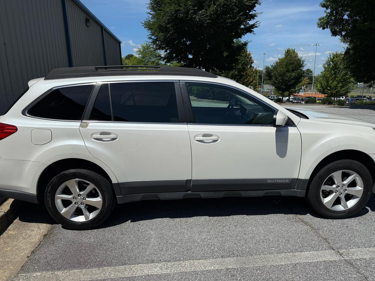Subaru Outback 2.5i Limited 2014