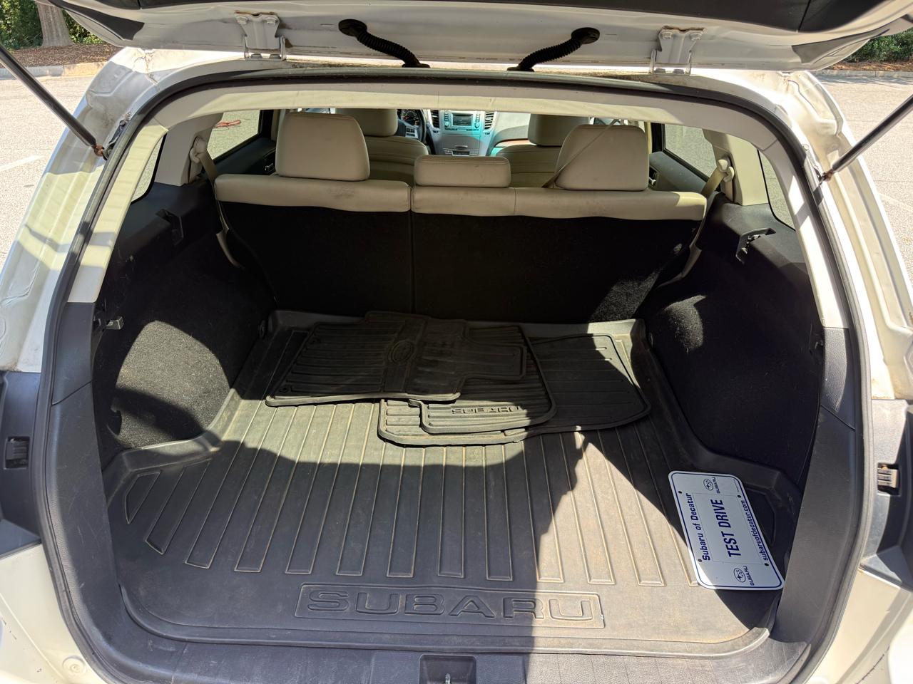 Subaru Outback 2.5i Limited 2014