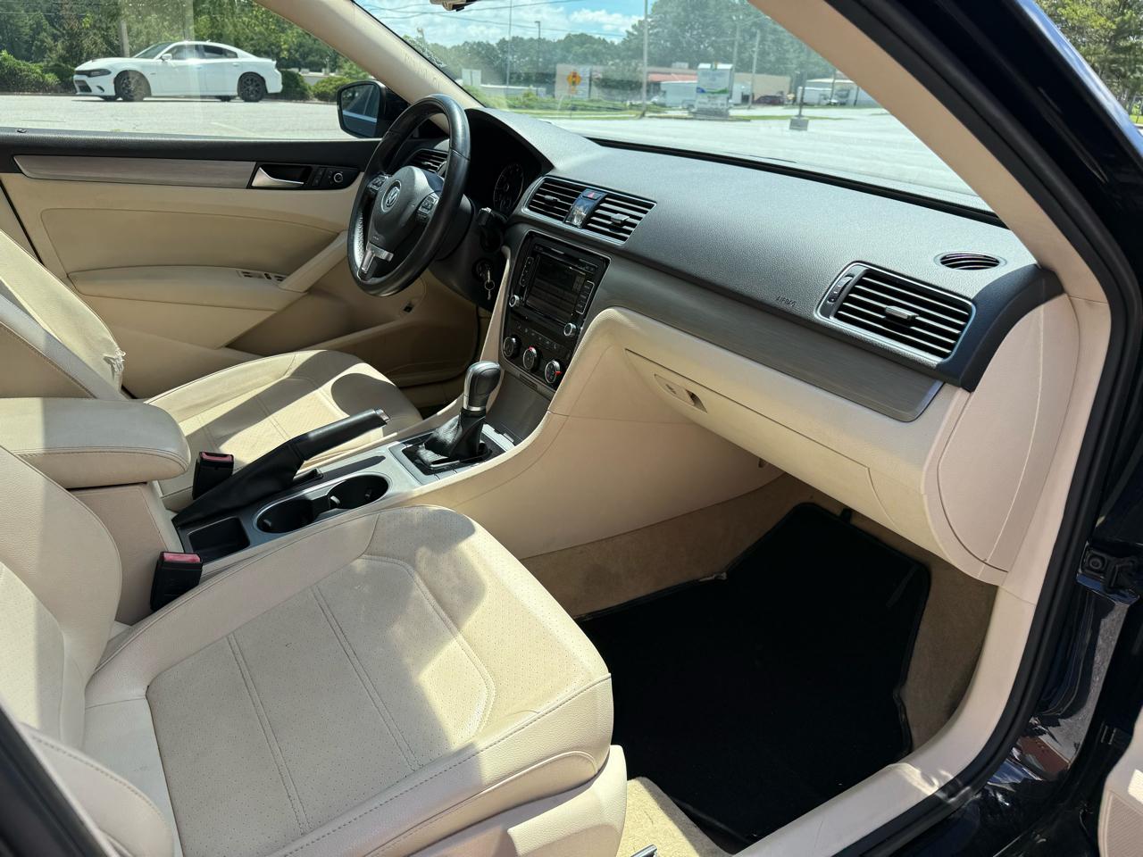 Volkswagen Passat  2014