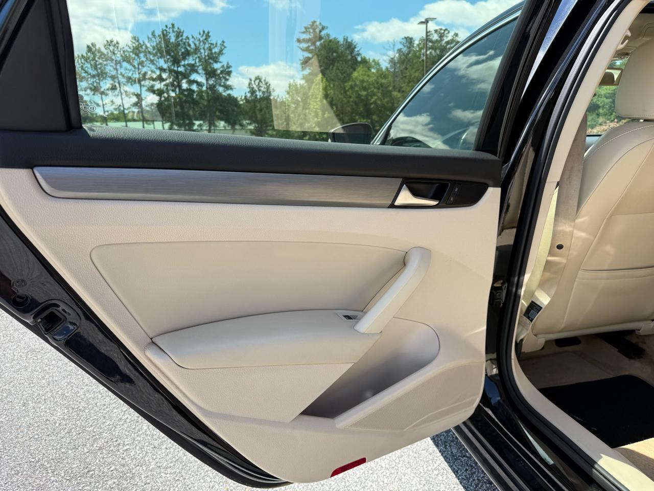 Volkswagen Passat  2014