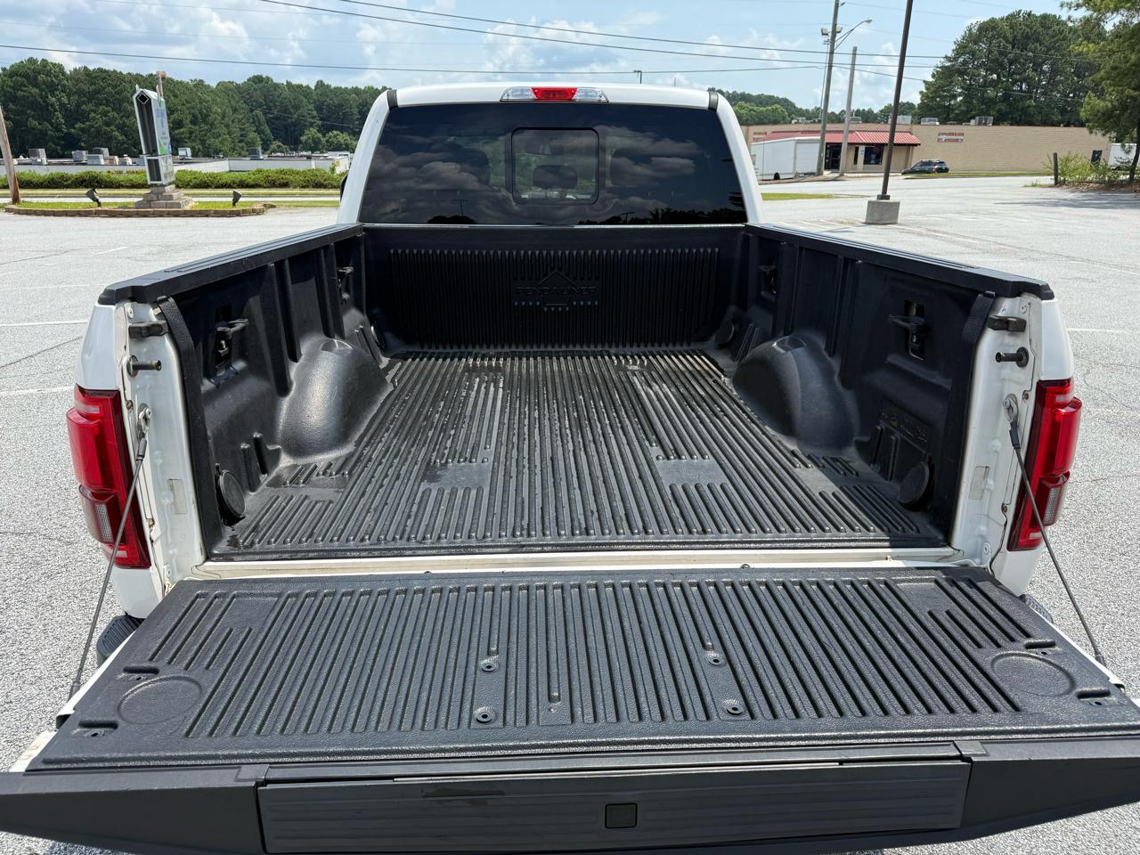 Ford F-150 Lariat SuperCrew 6.5-ft. Bed 4WD 2017