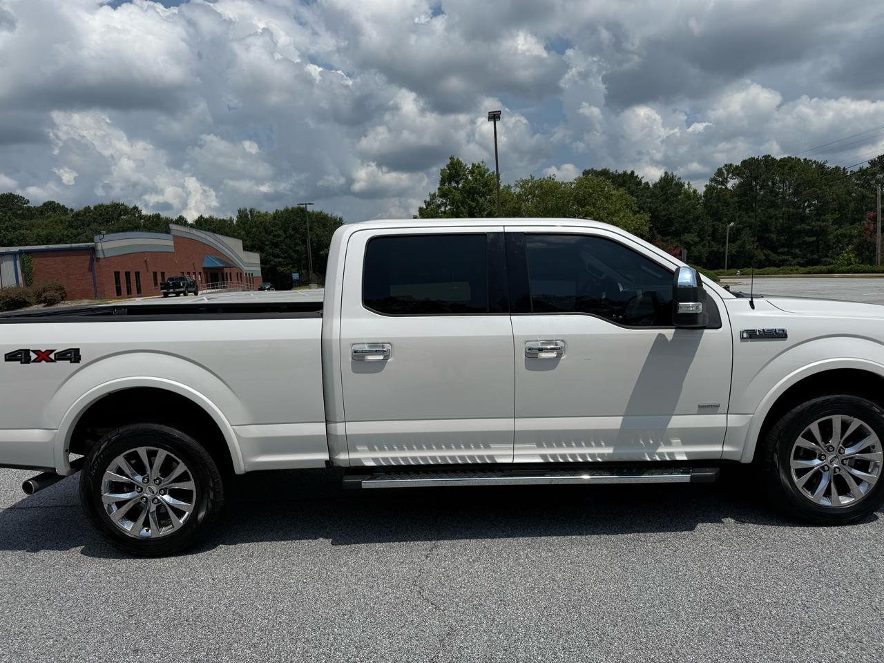 Ford F-150 Lariat SuperCrew 6.5-ft. Bed 4WD 2017
