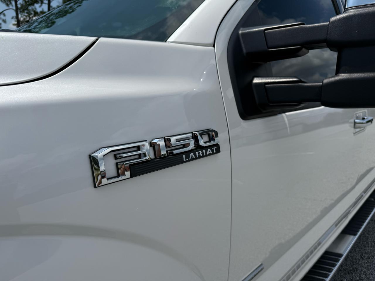 Ford F-150 Lariat SuperCrew 6.5-ft. Bed 4WD 2017