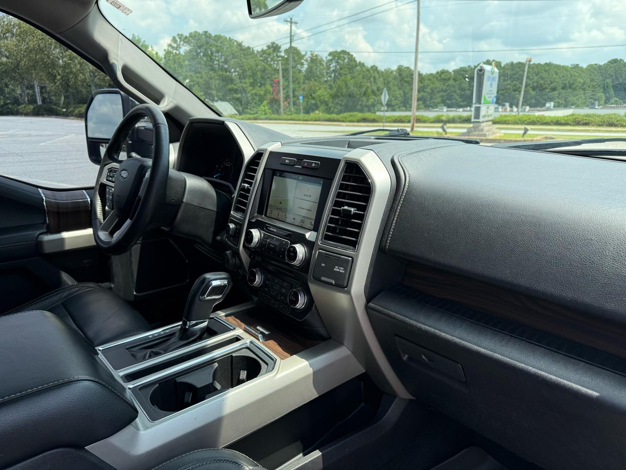 Ford F-150 Lariat SuperCrew 6.5-ft. Bed 4WD 2017