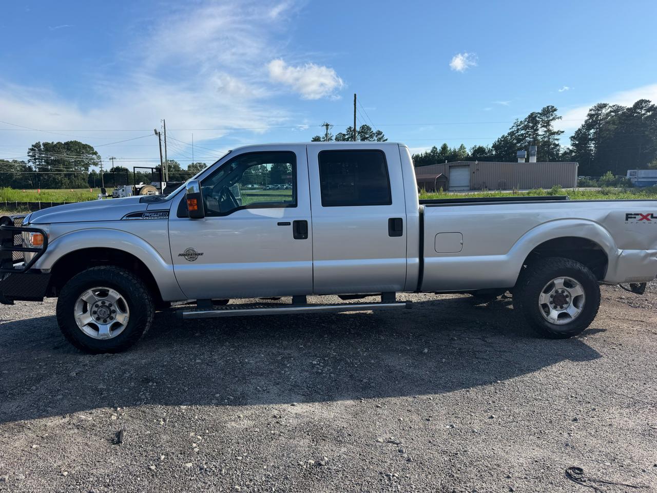 Ford F-250 SD XLT Crew Cab 4WD 2011