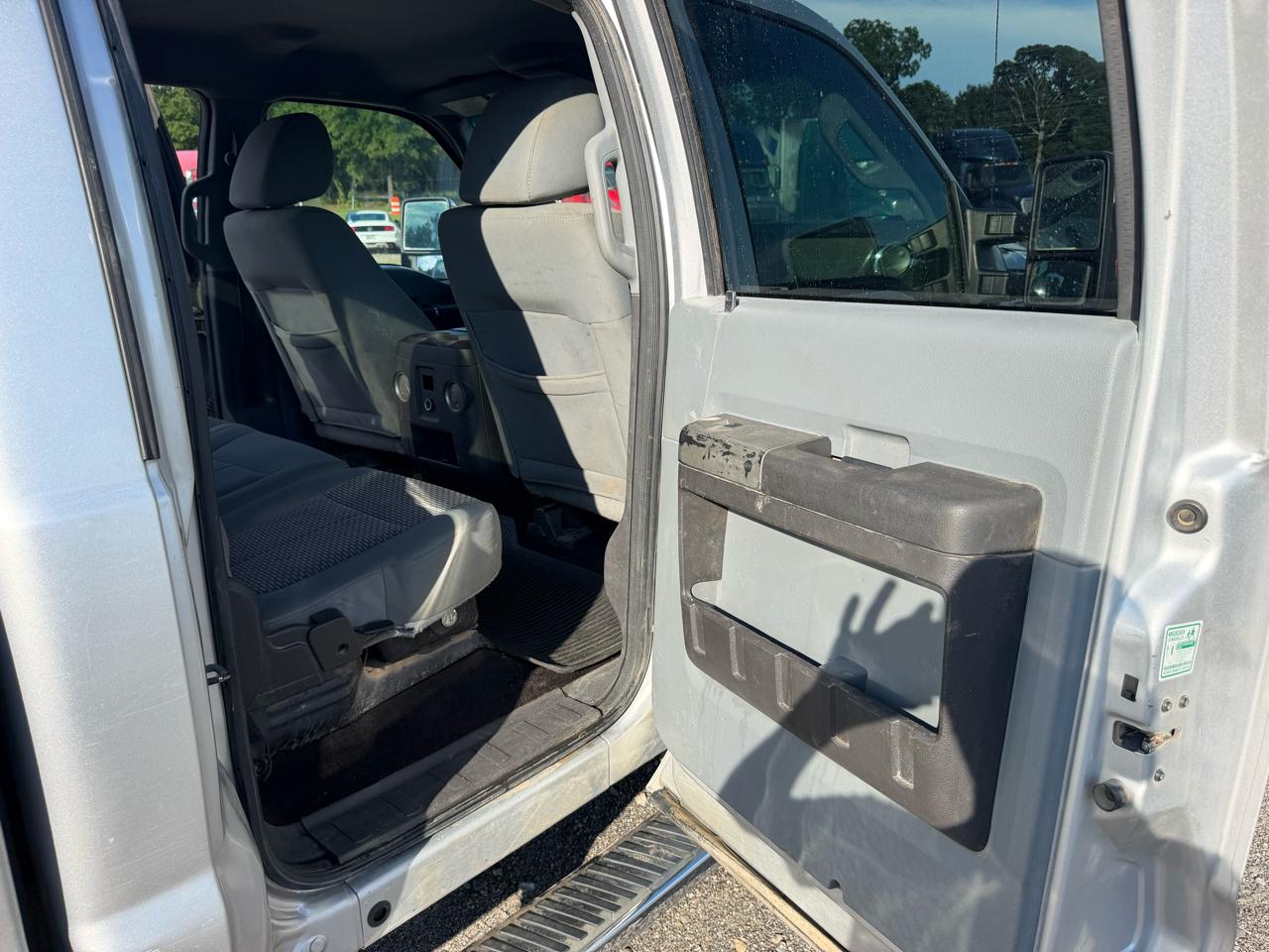 Ford F-250 SD XLT Crew Cab 4WD 2011