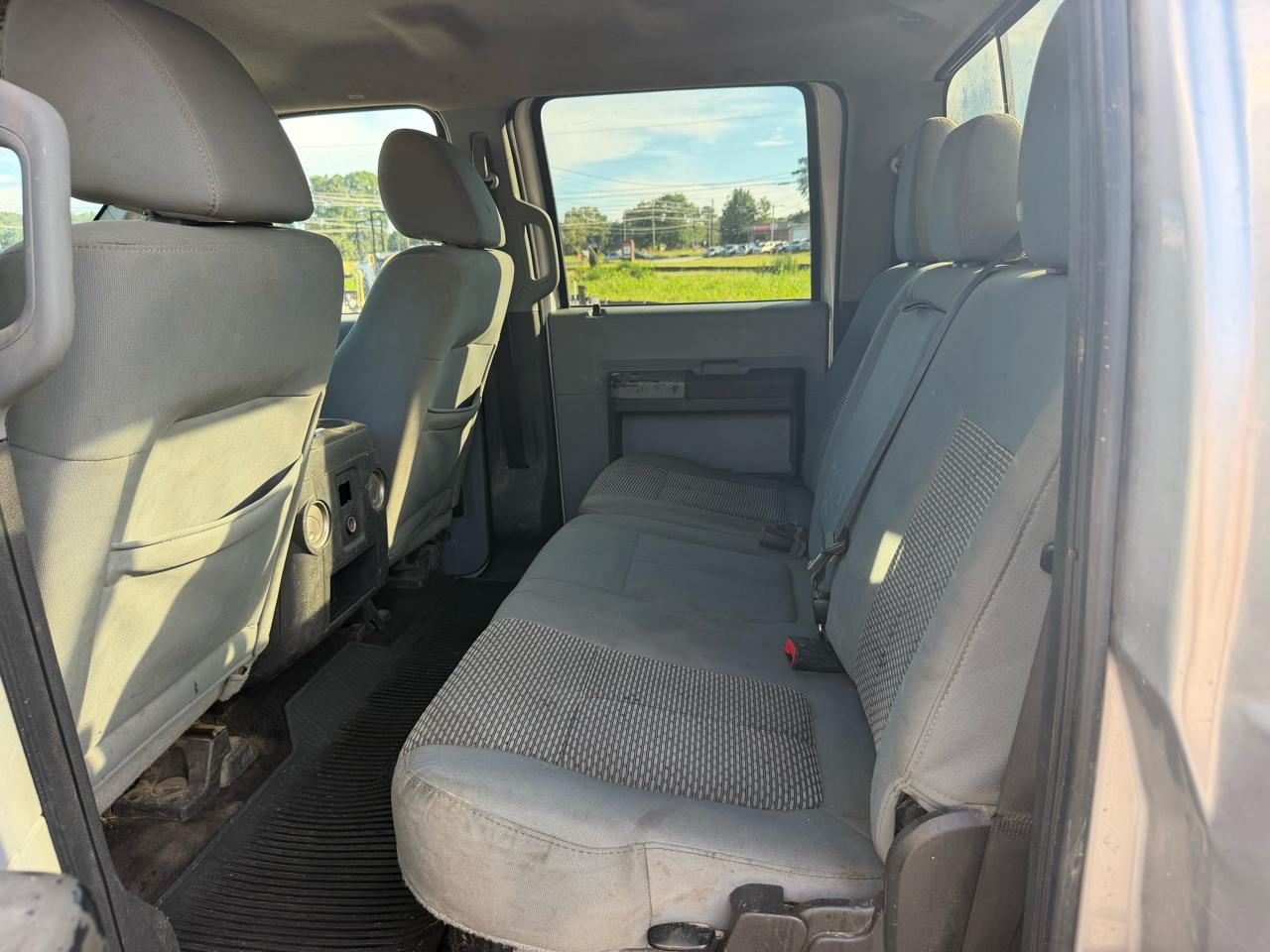 Ford F-250 SD XLT Crew Cab 4WD 2011