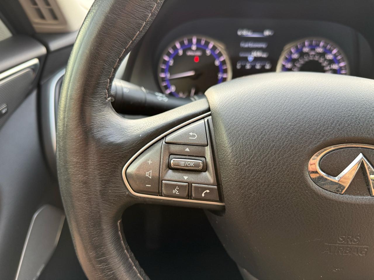 Infiniti Q50 2.0t AWD 2017