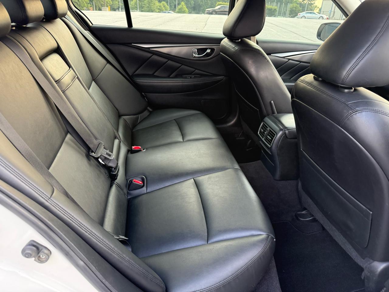 Infiniti Q50 2.0t AWD 2017