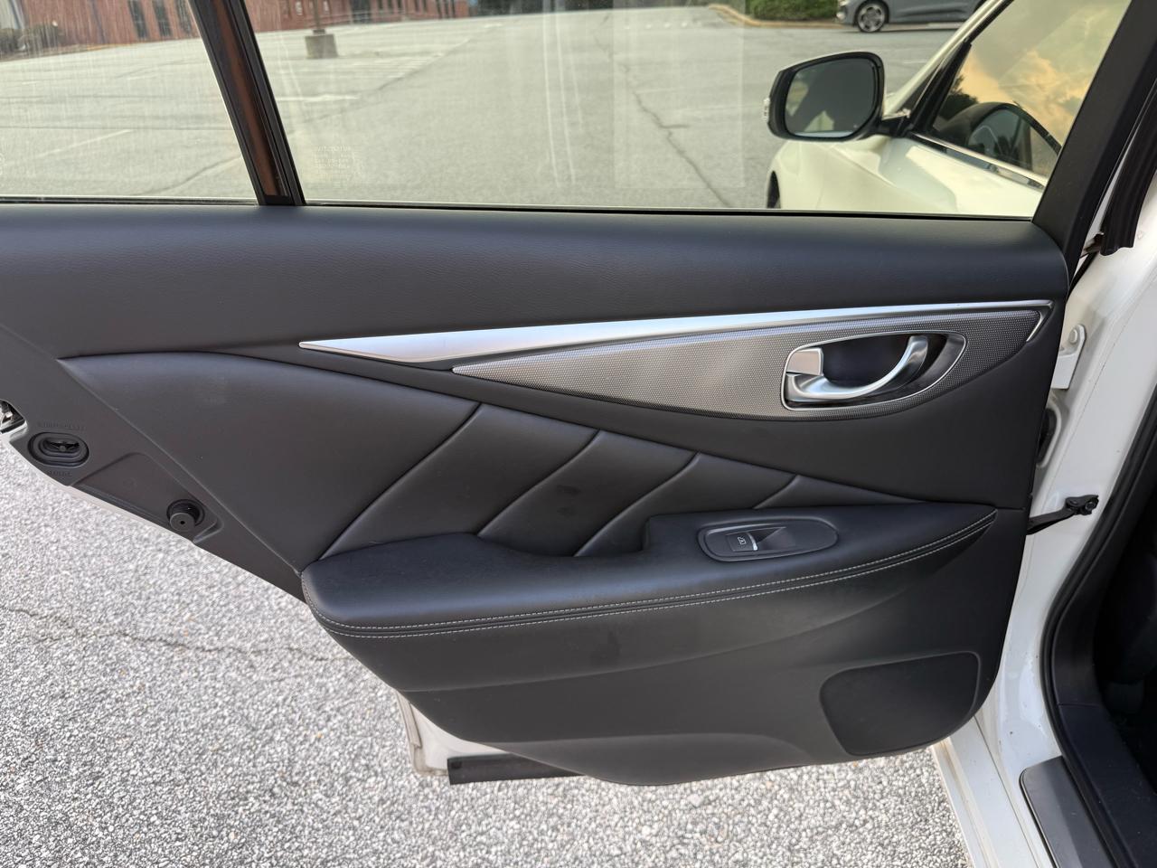 Infiniti Q50 2.0t AWD 2017