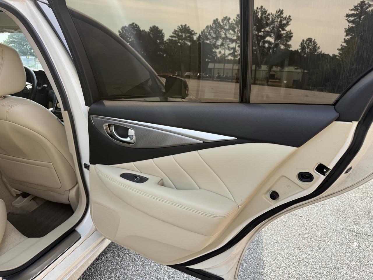 Infiniti Q50 3.0t Premium AWD 2017