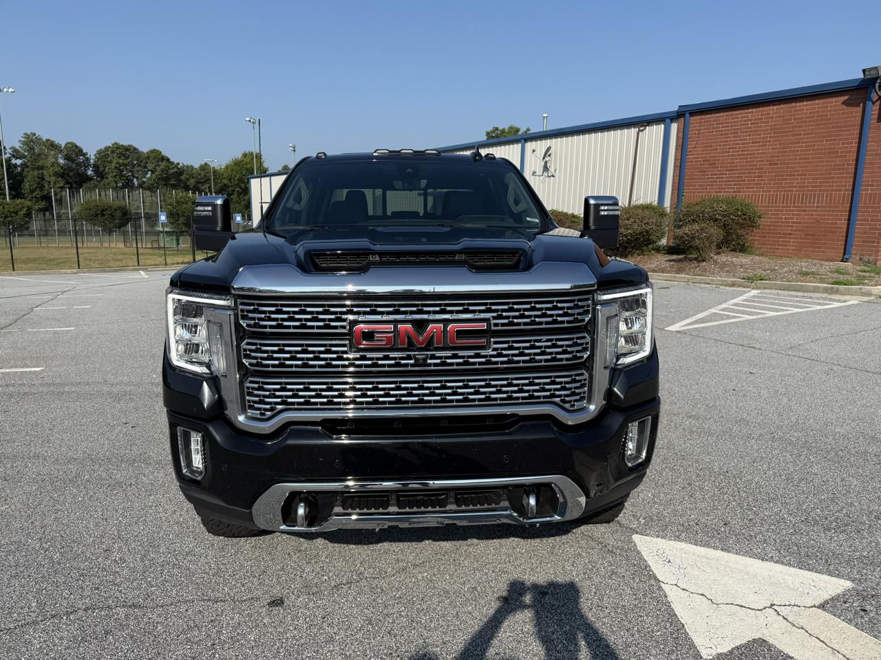 GMC Sierra 2500HD Denali Crew Cab 4WD SB 2022