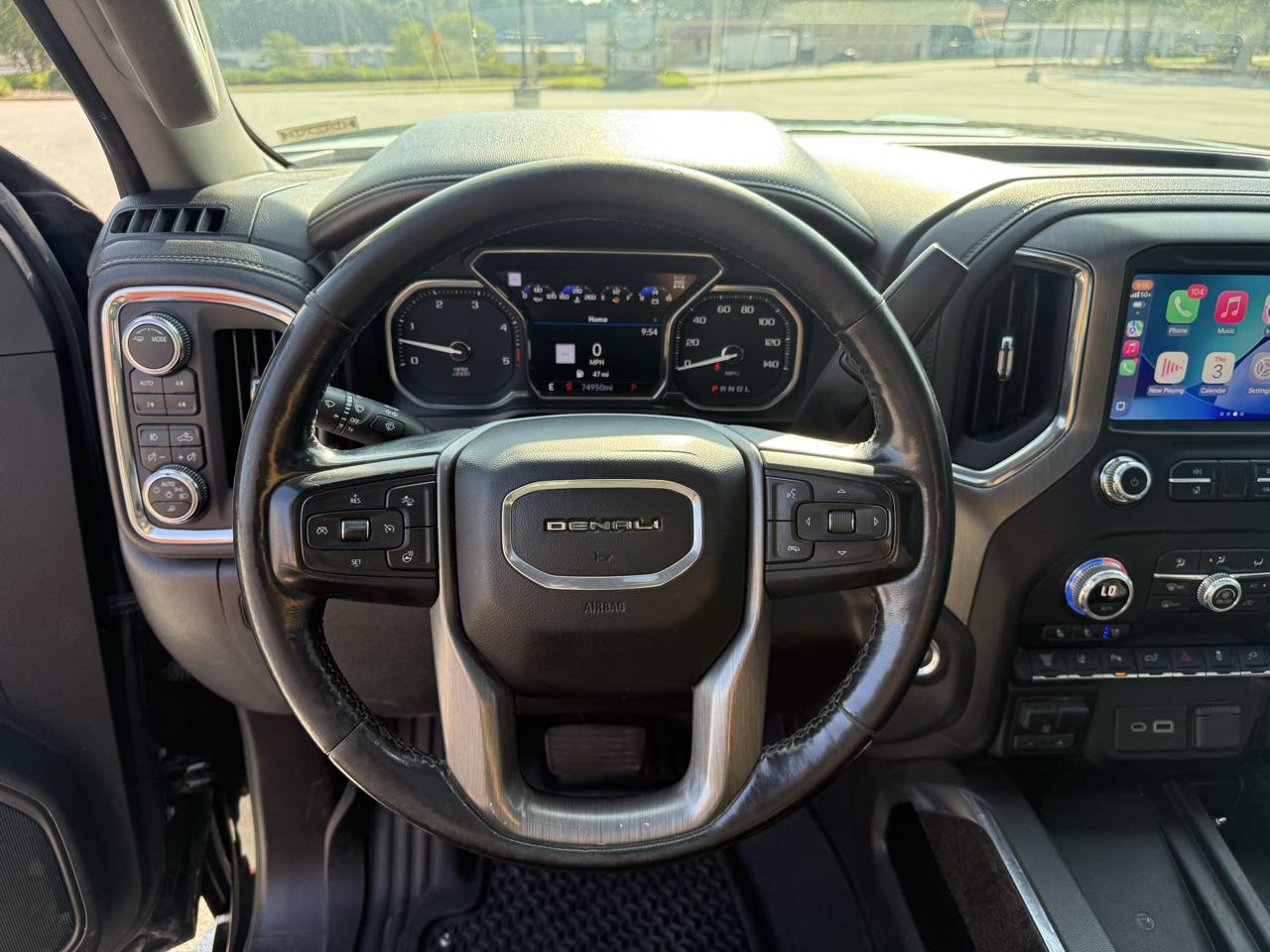 GMC Sierra 2500HD Denali Crew Cab 4WD SB 2022