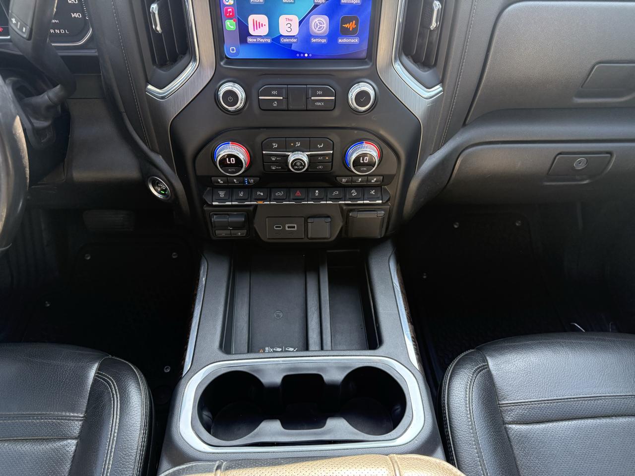 GMC Sierra 2500HD Denali Crew Cab 4WD SB 2022