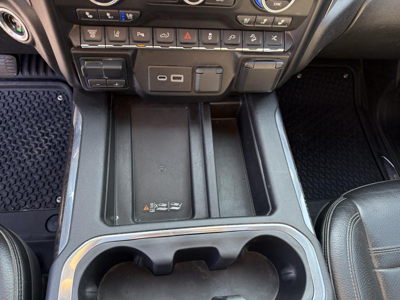 GMC Sierra 2500HD Denali Crew Cab 4WD SB 2022