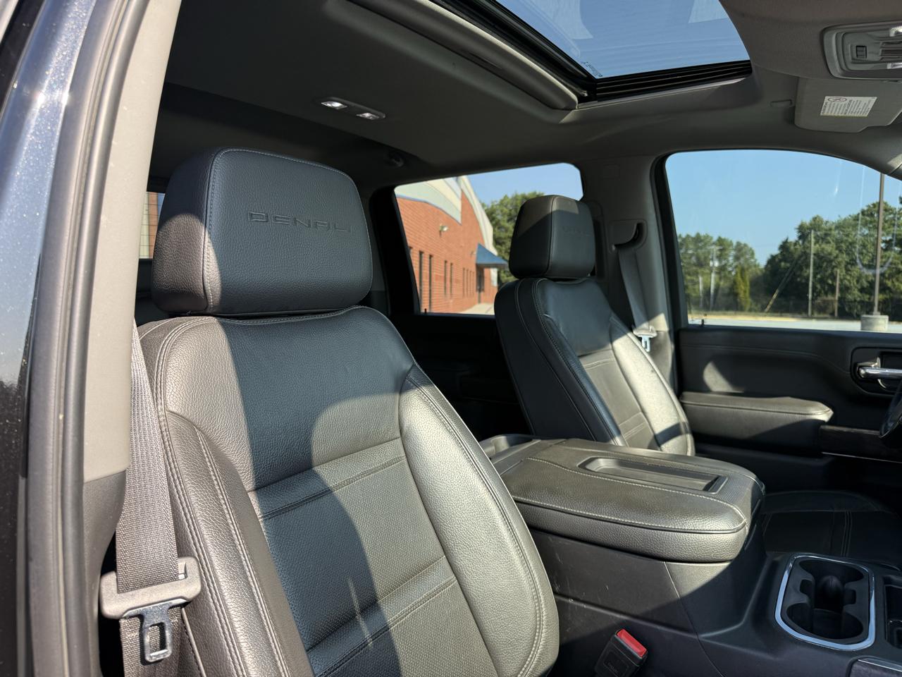 GMC Sierra 2500HD Denali Crew Cab 4WD SB 2022