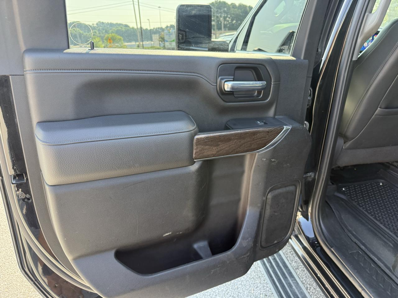 GMC Sierra 2500HD Denali Crew Cab 4WD SB 2022