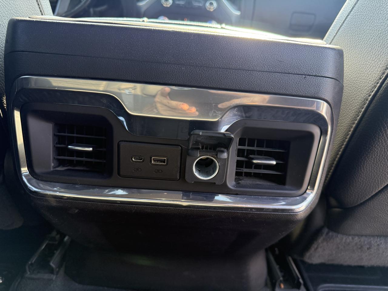GMC Sierra 2500HD Denali Crew Cab 4WD SB 2022