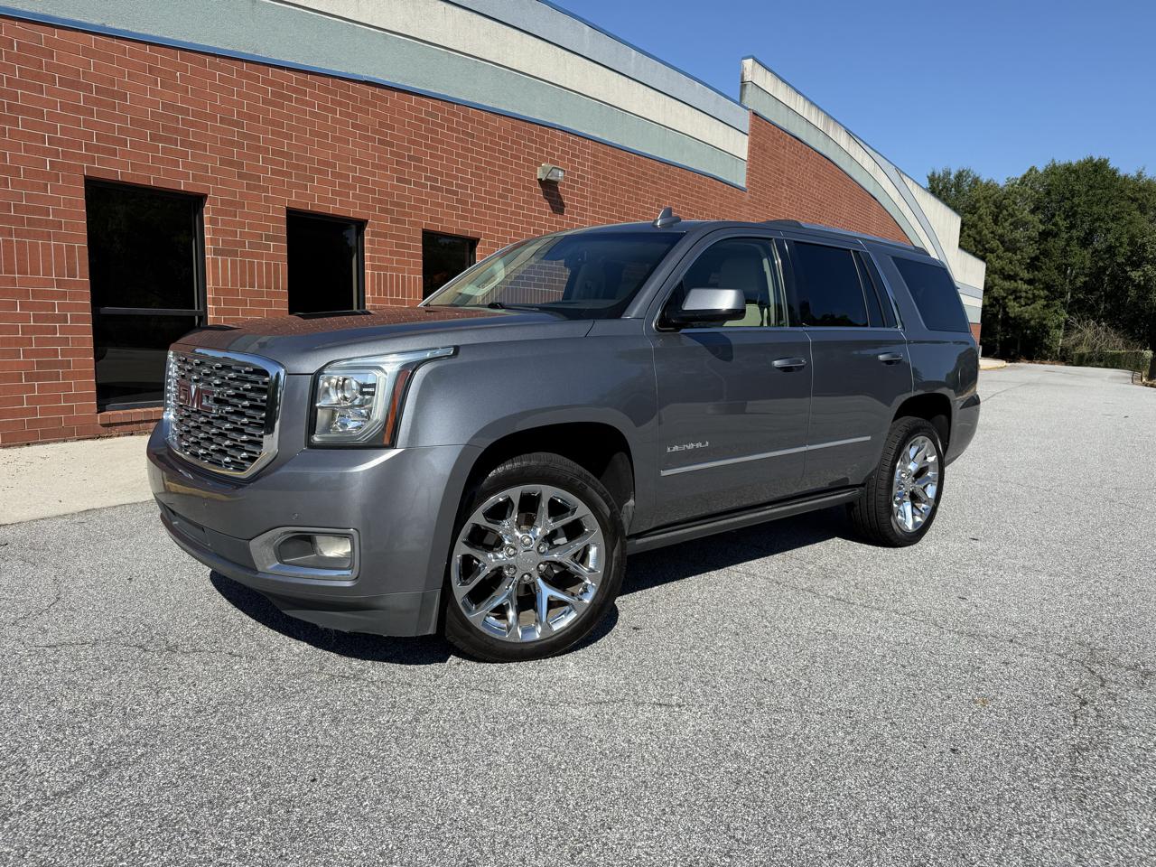 GMC Yukon Denali 4WD 2019