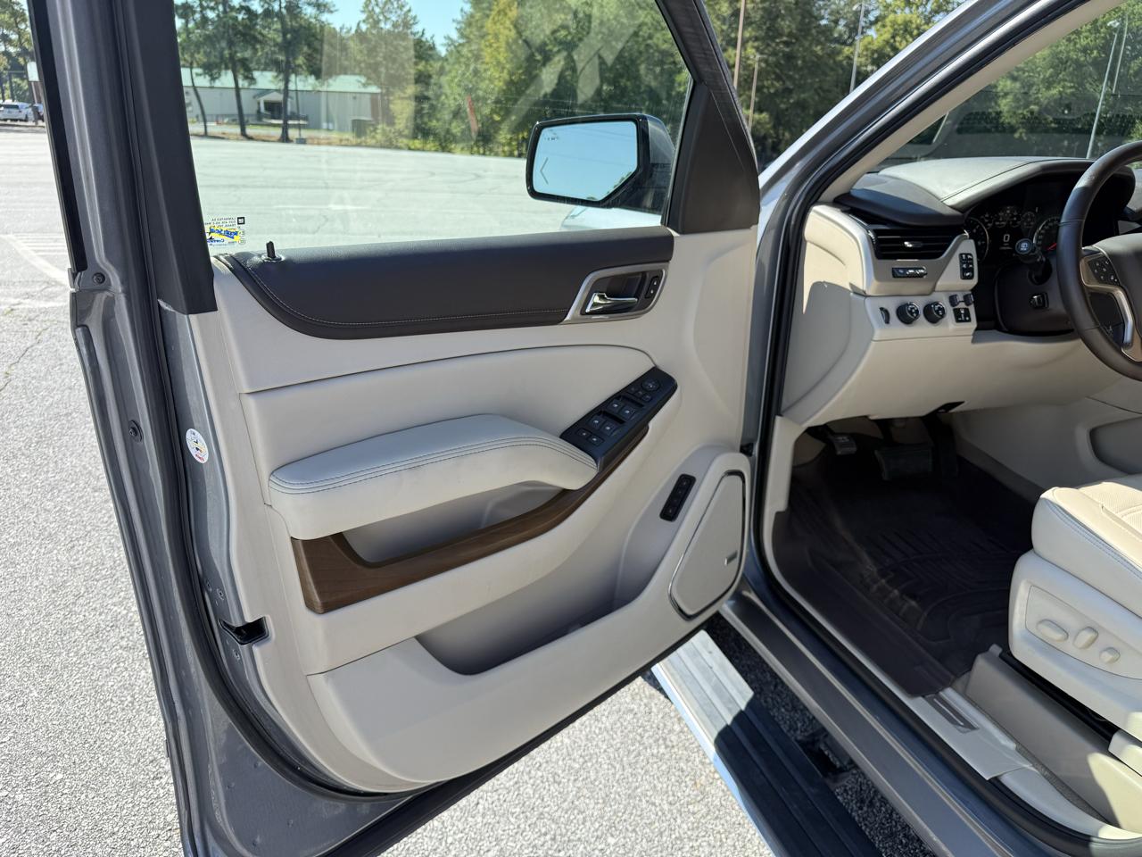 GMC Yukon Denali 4WD 2019