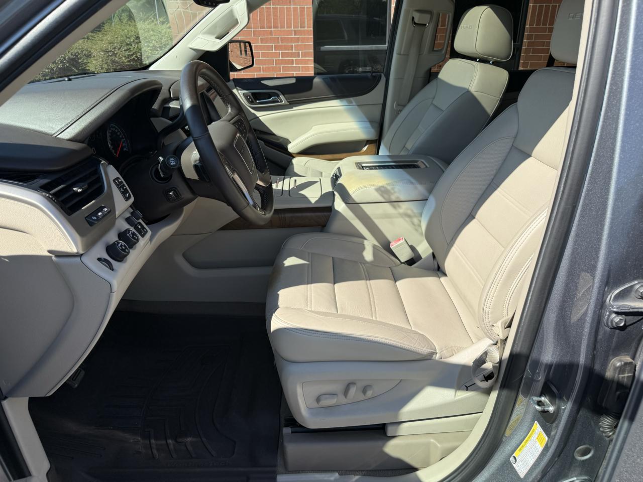 GMC Yukon Denali 4WD 2019