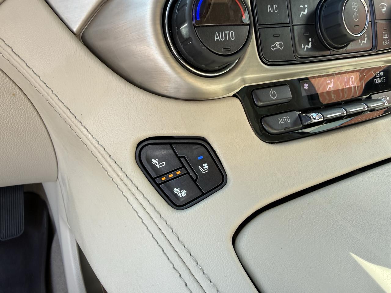 GMC Yukon Denali 4WD 2019