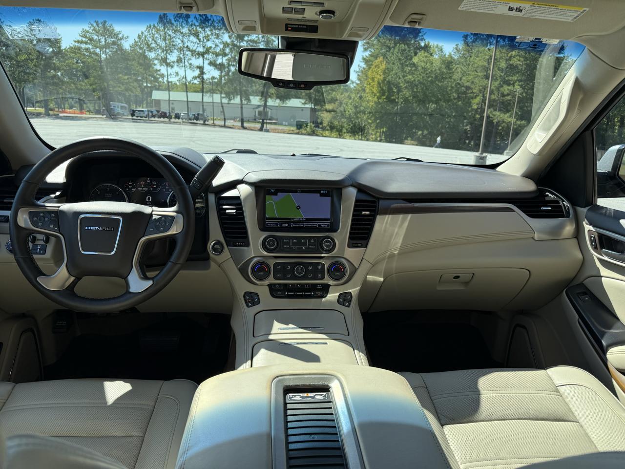 GMC Yukon Denali 4WD 2019