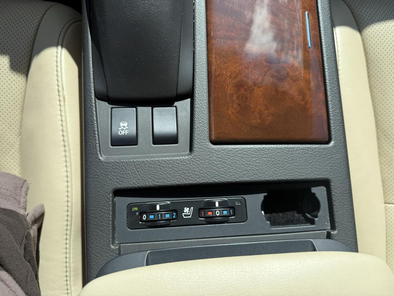 Lexus RX 350 FWD 2013