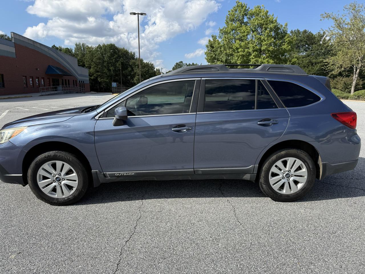 Subaru Outback 2.5i Premium 2015
