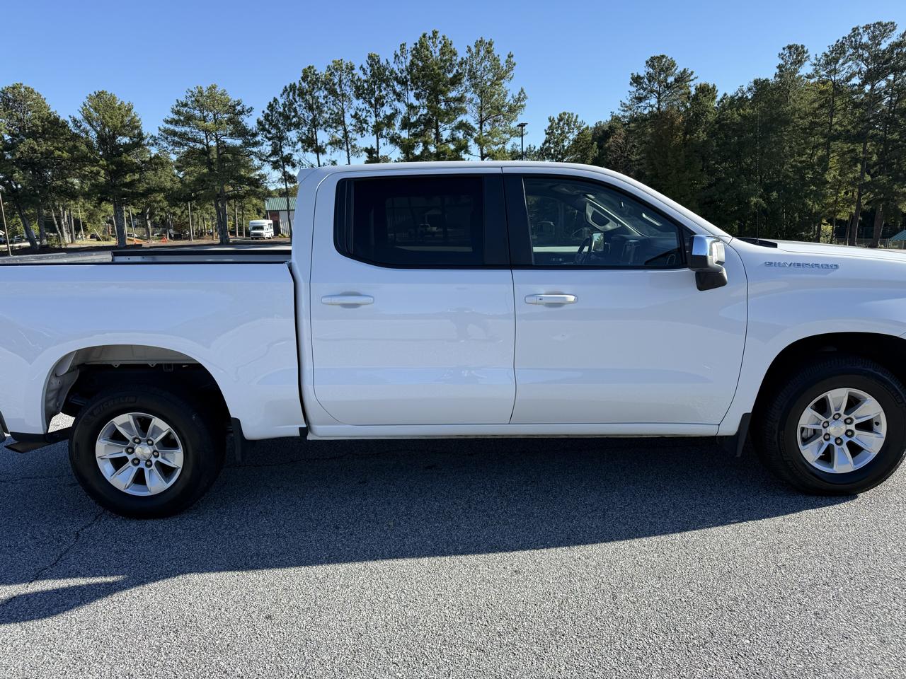 Chevrolet Silverado 1500 LT Crew Cab 2WD 2021