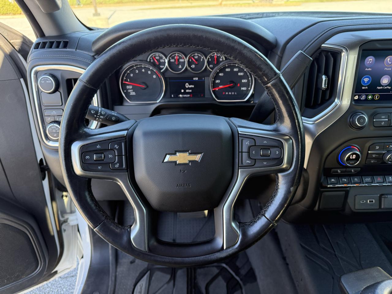 Chevrolet Silverado 1500 LT Crew Cab 2WD 2021