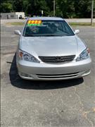 2004 Toyota Camry 