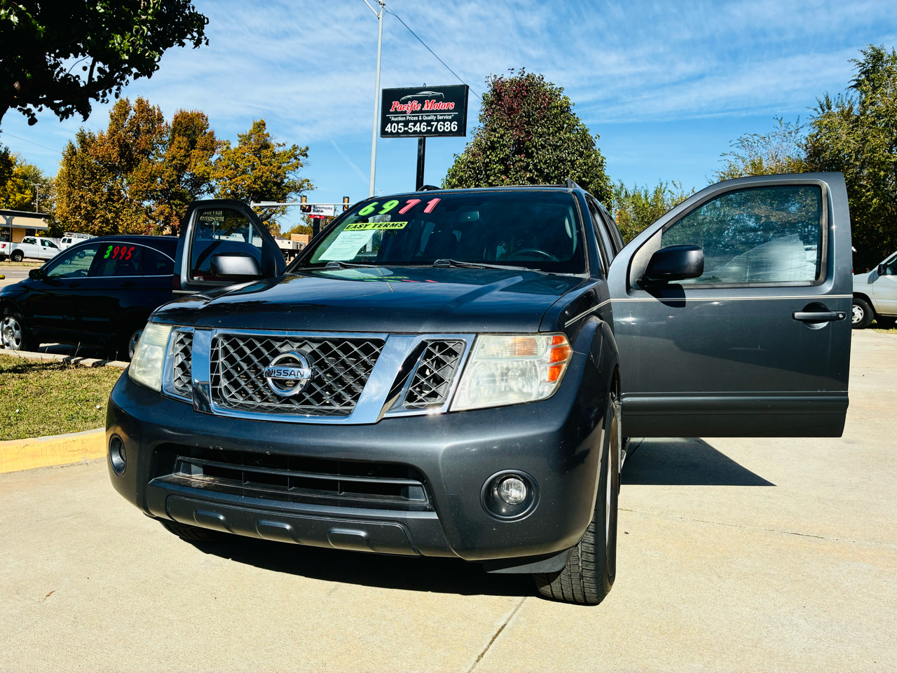 2011 Nissan Pathfinder S