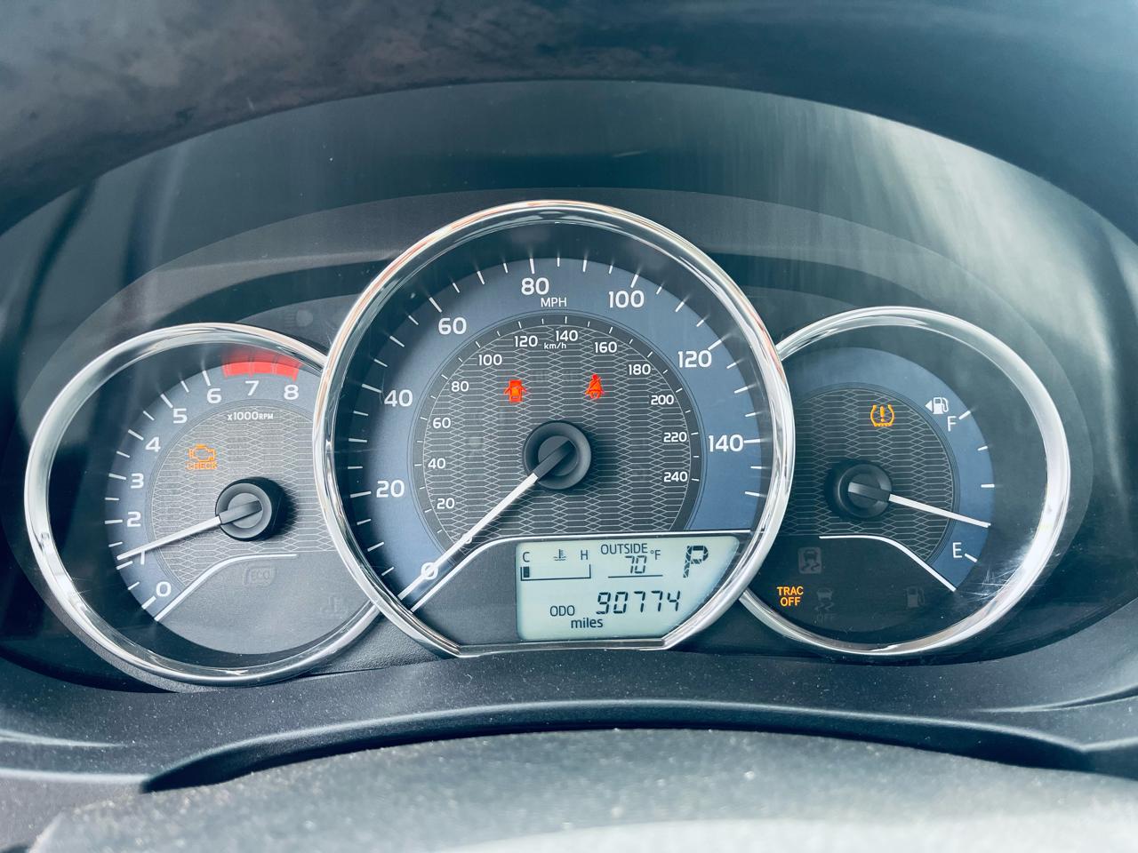 Toyota Corolla LE 2015