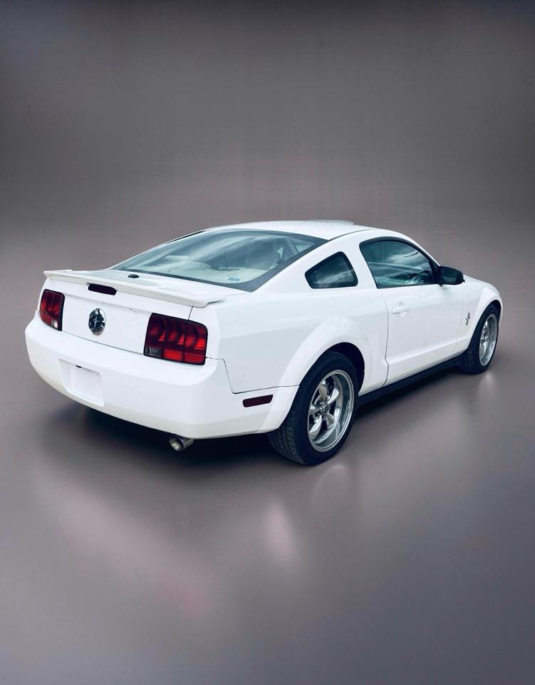 Ford Mustang V6 Premium Coupe 2008