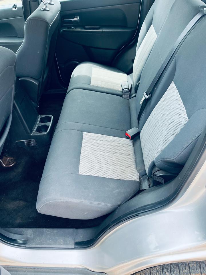 Jeep Liberty Sport 2WD 2010