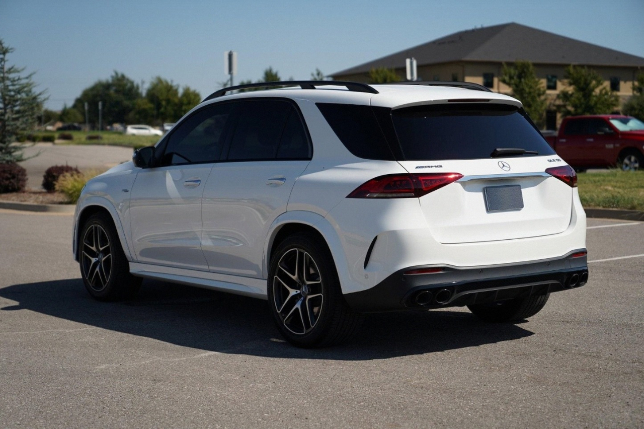 2021 Mercedes Benz GLE AMG 53 photo 3