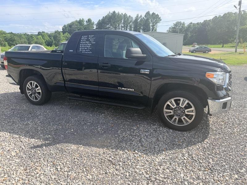 2020 Toyota Tundra SR5 5.7L V8 Double Cab 2WD