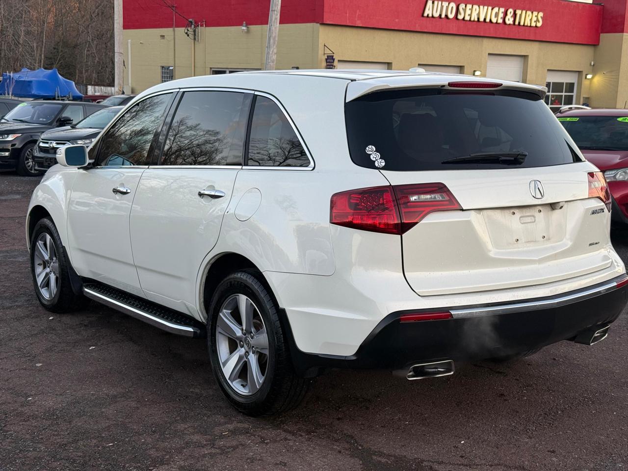 Acura MDX 6-Spd AT w/Tech Package 2013