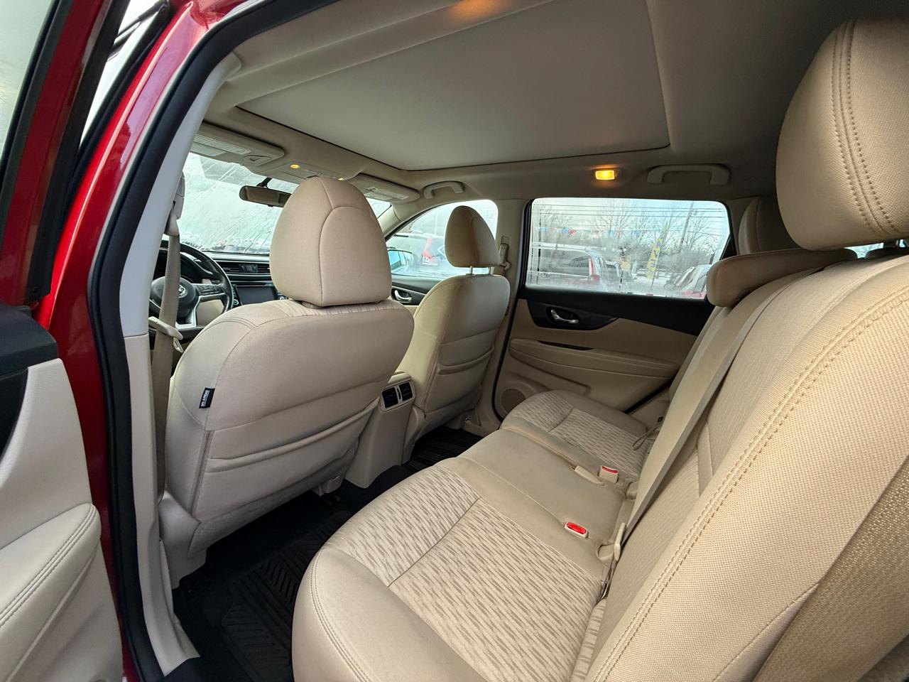 Nissan ROGUE S/SV  2017