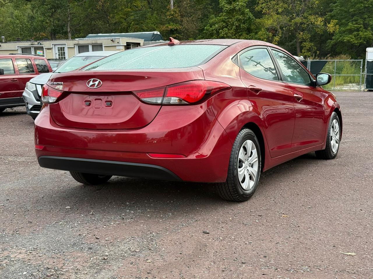Hyundai Elantra  2015