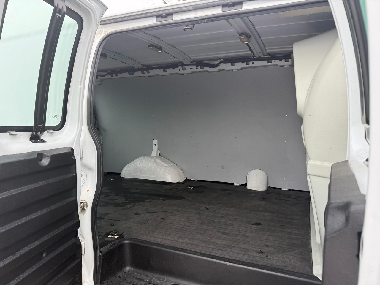 Chevrolet Express 2500  2021