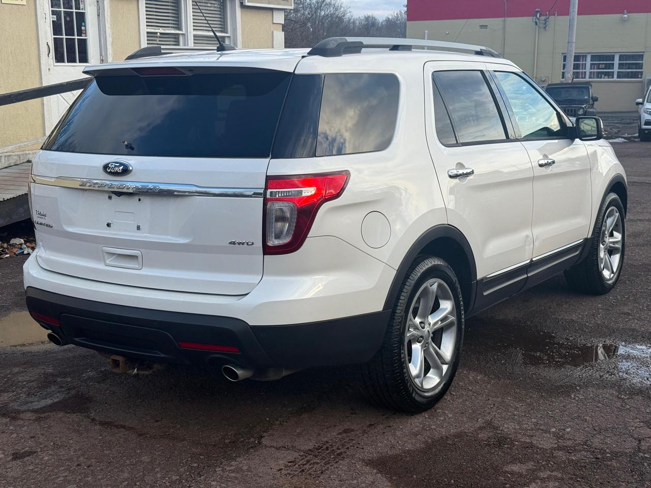Ford Explorer  2015