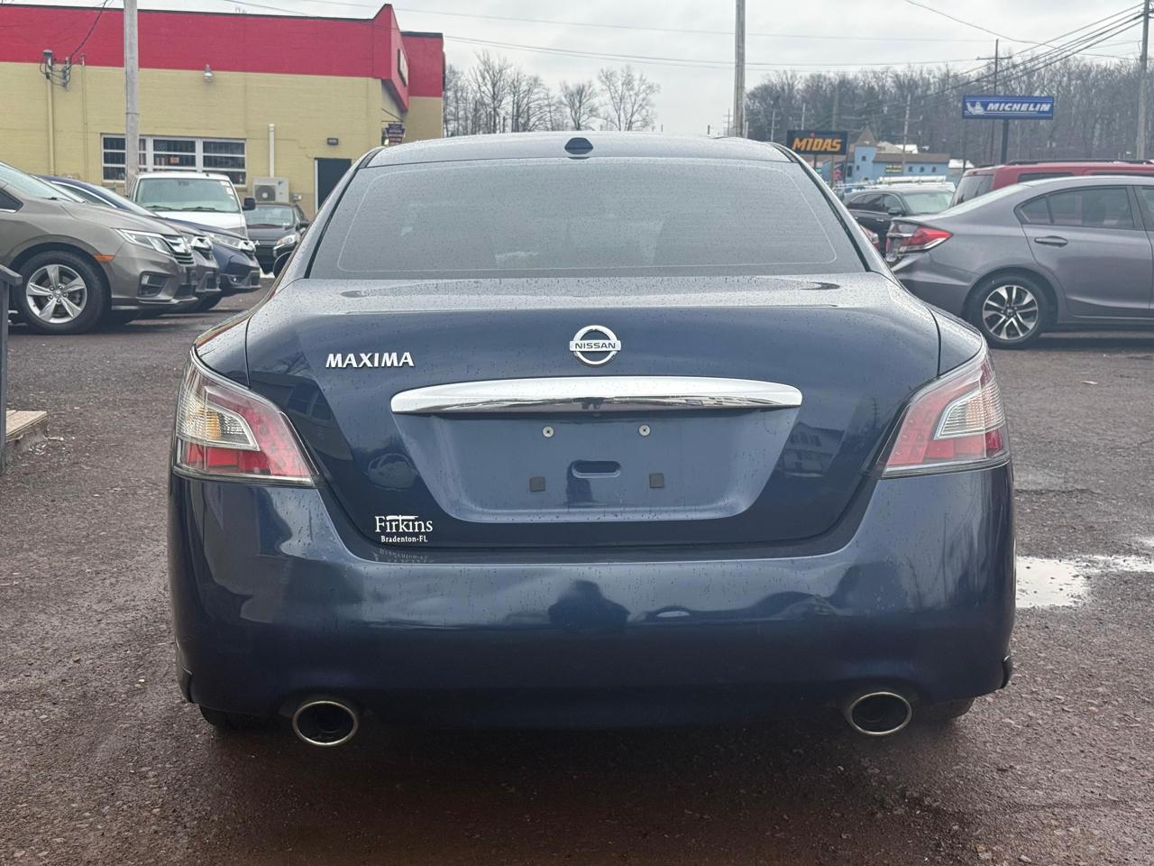 Nissan Maxima  2014