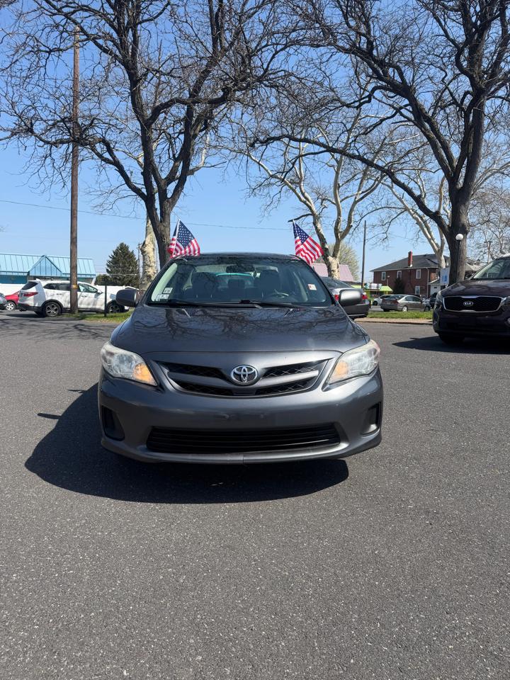 Toyota Corolla  2012